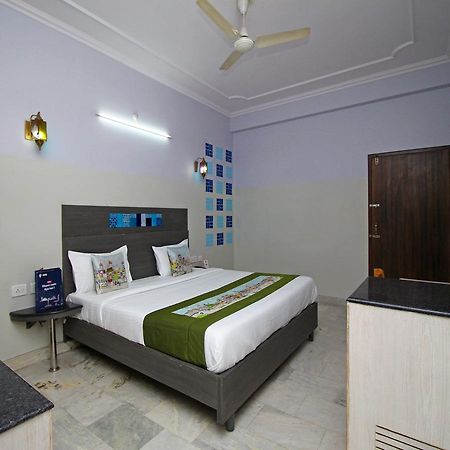 Oyo 1143 Hotel Rdb Palace ジャイプール エクステリア 写真