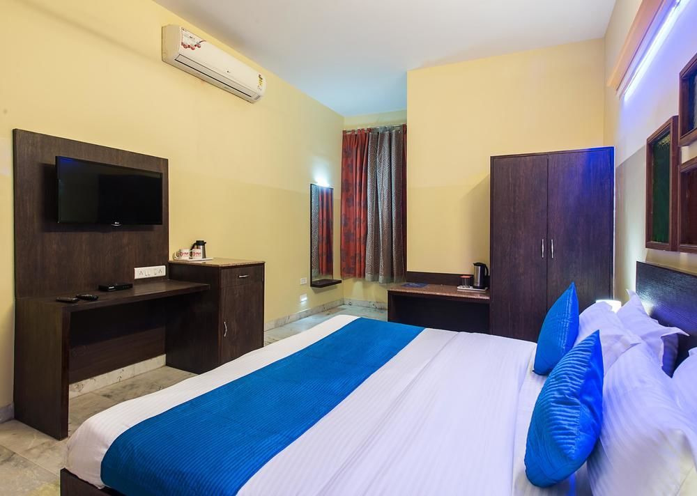 Oyo 1143 Hotel Rdb Palace ジャイプール エクステリア 写真
