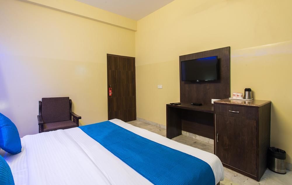 Oyo 1143 Hotel Rdb Palace ジャイプール エクステリア 写真